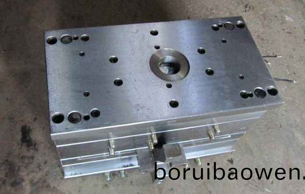 塑膠註塑(su)冷卻水迴路(lu)銘(ming)牌設(shè)計(jì)(ji)要求(qiu)