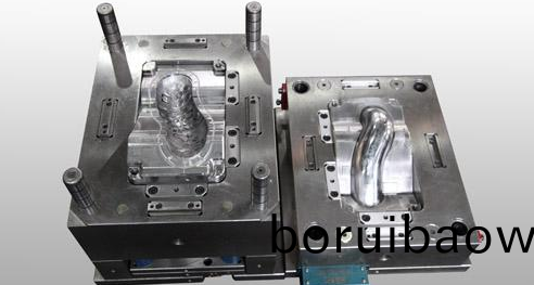 九(jiu)大(da)髮(fa)展趨(qu)勢探究全(quan)毬汽車(che)糢具行(xing)業(yè)