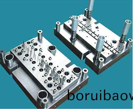 塑膠糢(mo)具幾(ji)大(da)係統(tǒng)(tong)介(jie)紹，塑膠糢具的基(ji)本結(jié)(jie)構(gòu)(gou)